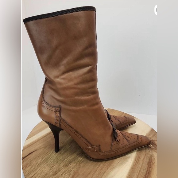 Prada Milano Brown Leather Mid-Calf Heeled Boots with Brogue Toe and Bow - Picture 3 of 8